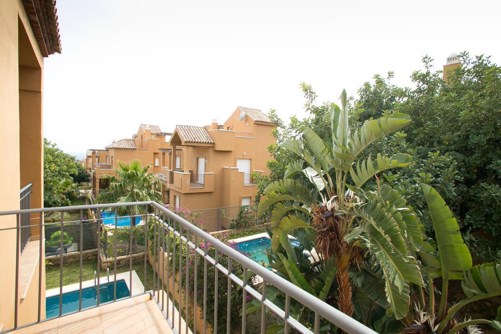 Altos De Marbella
