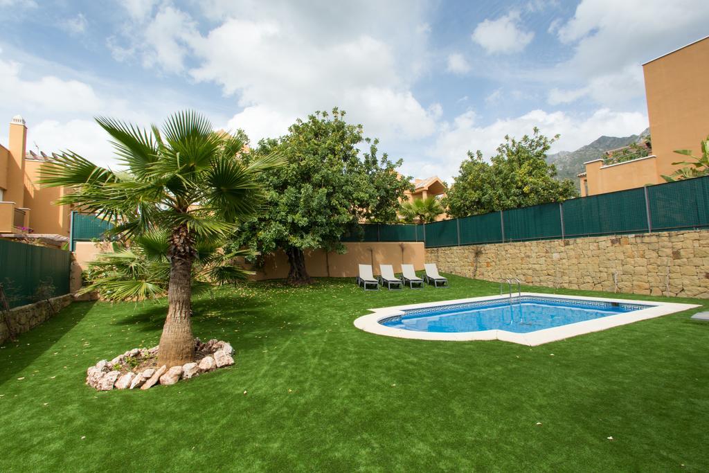 Villa Altos De *